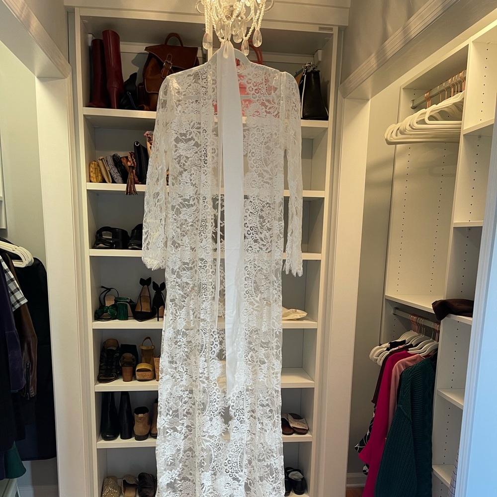 Sheer Lace Bridal Robe - White - Picture 4 of 6